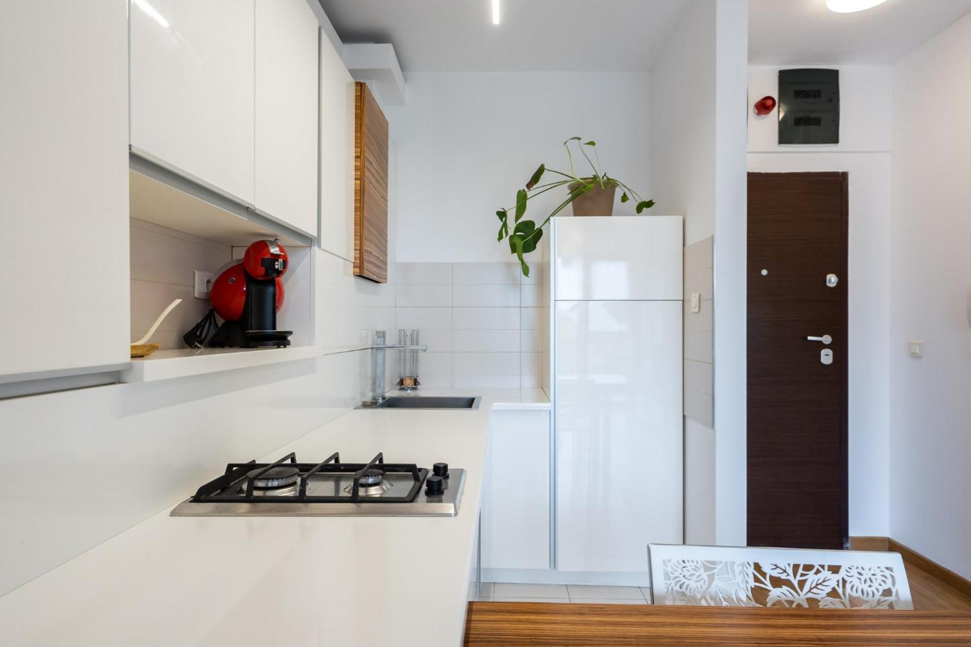 Lazynest - Modern Apartment With Parking & Balcony Букурещ Екстериор снимка